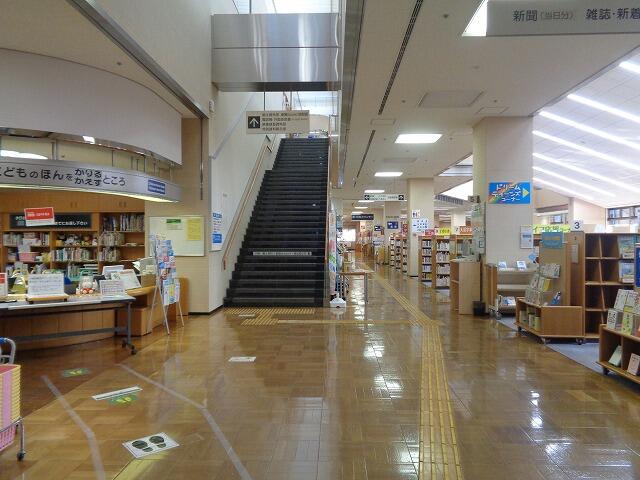 ★点字ブロック（入口から）.jpg